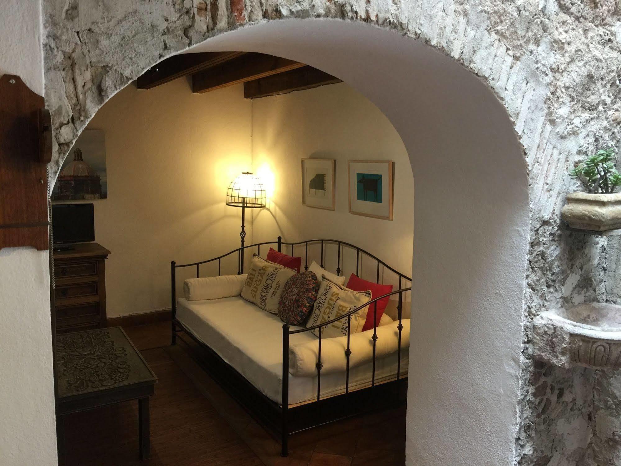 Casa Correo Acomodação com café da manhã San Miguel de Allende Exterior foto